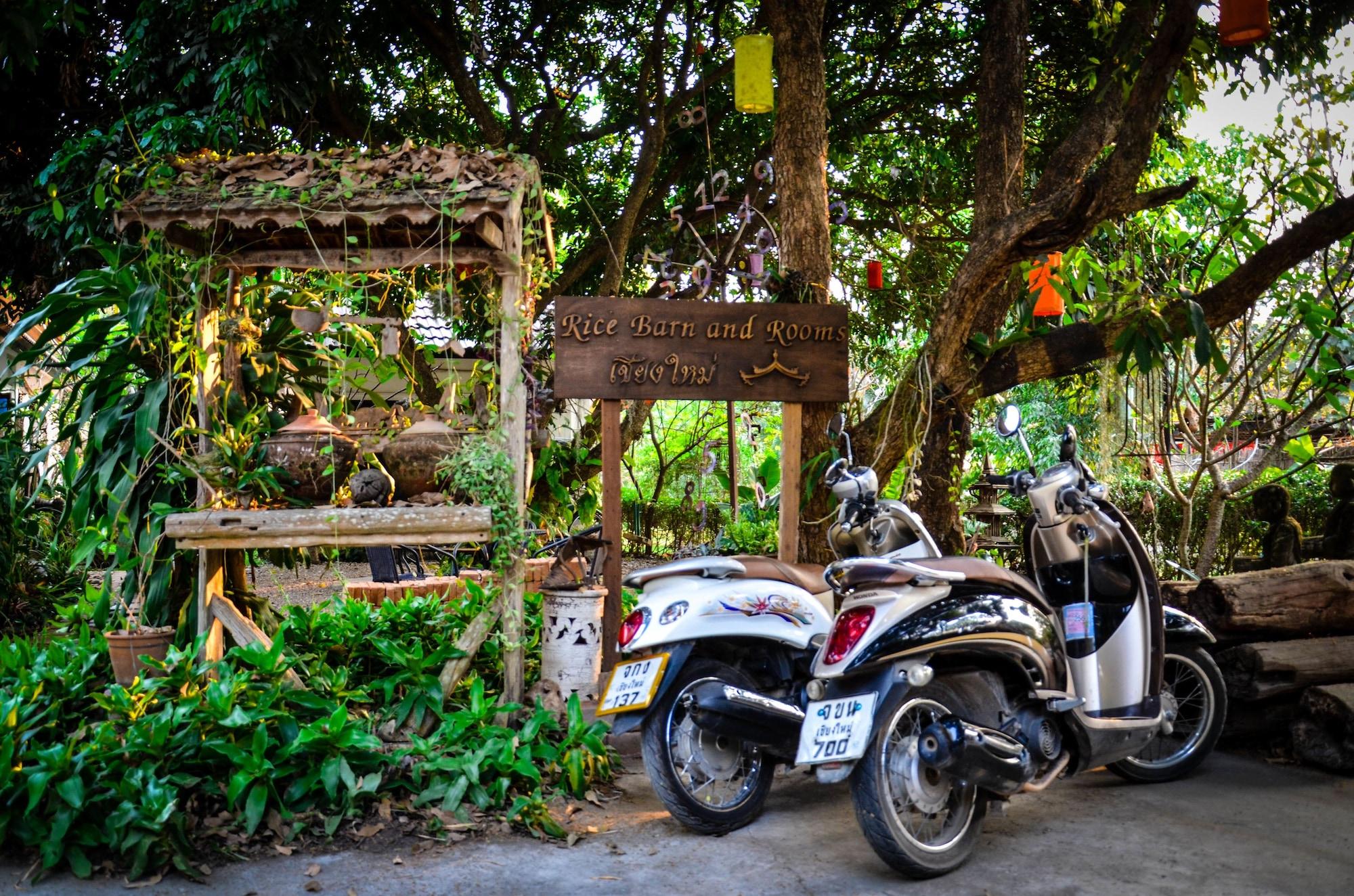 Rumah tetamu Rice Barn And Hang Dong